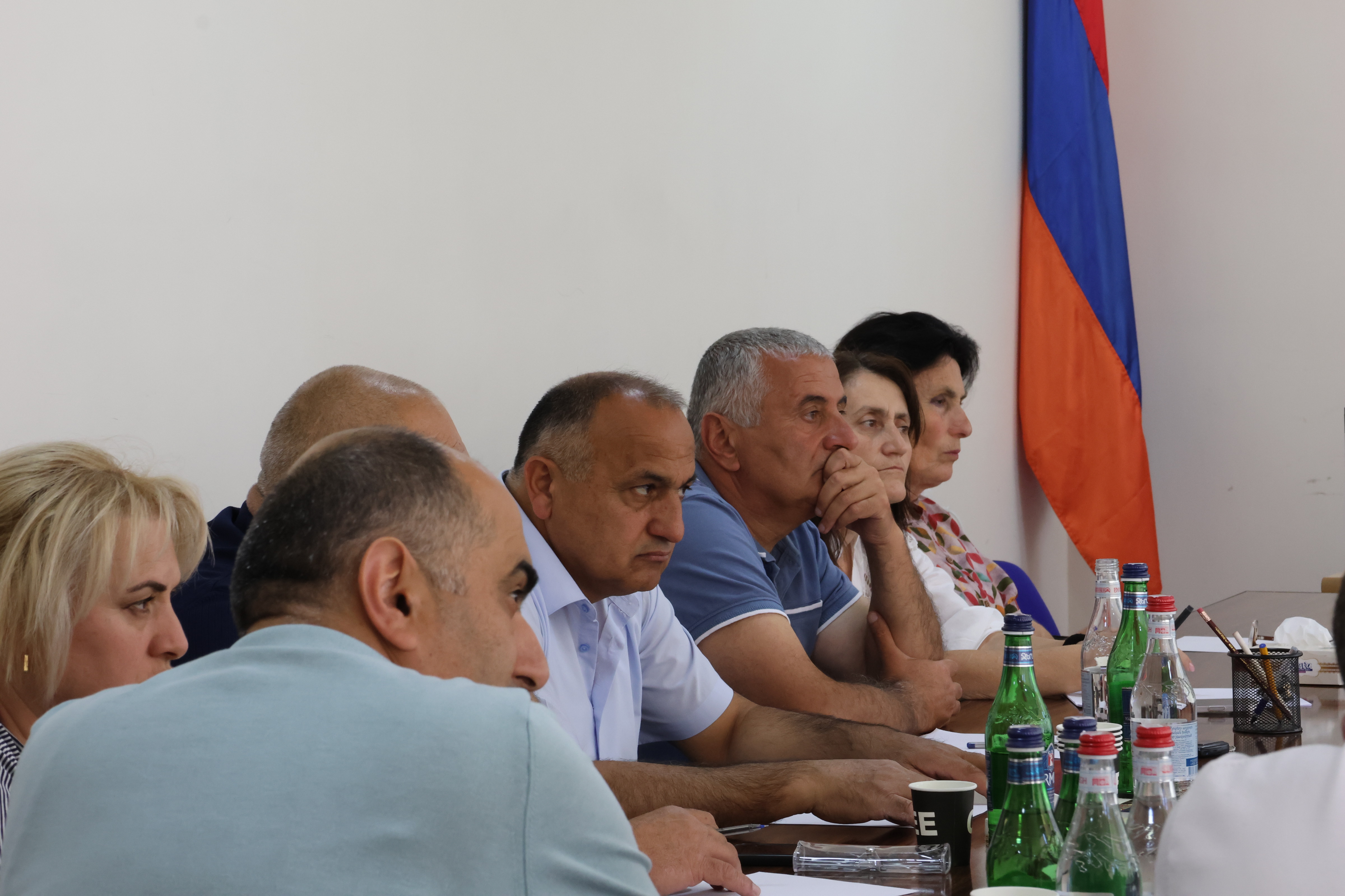 հանդիպումներ