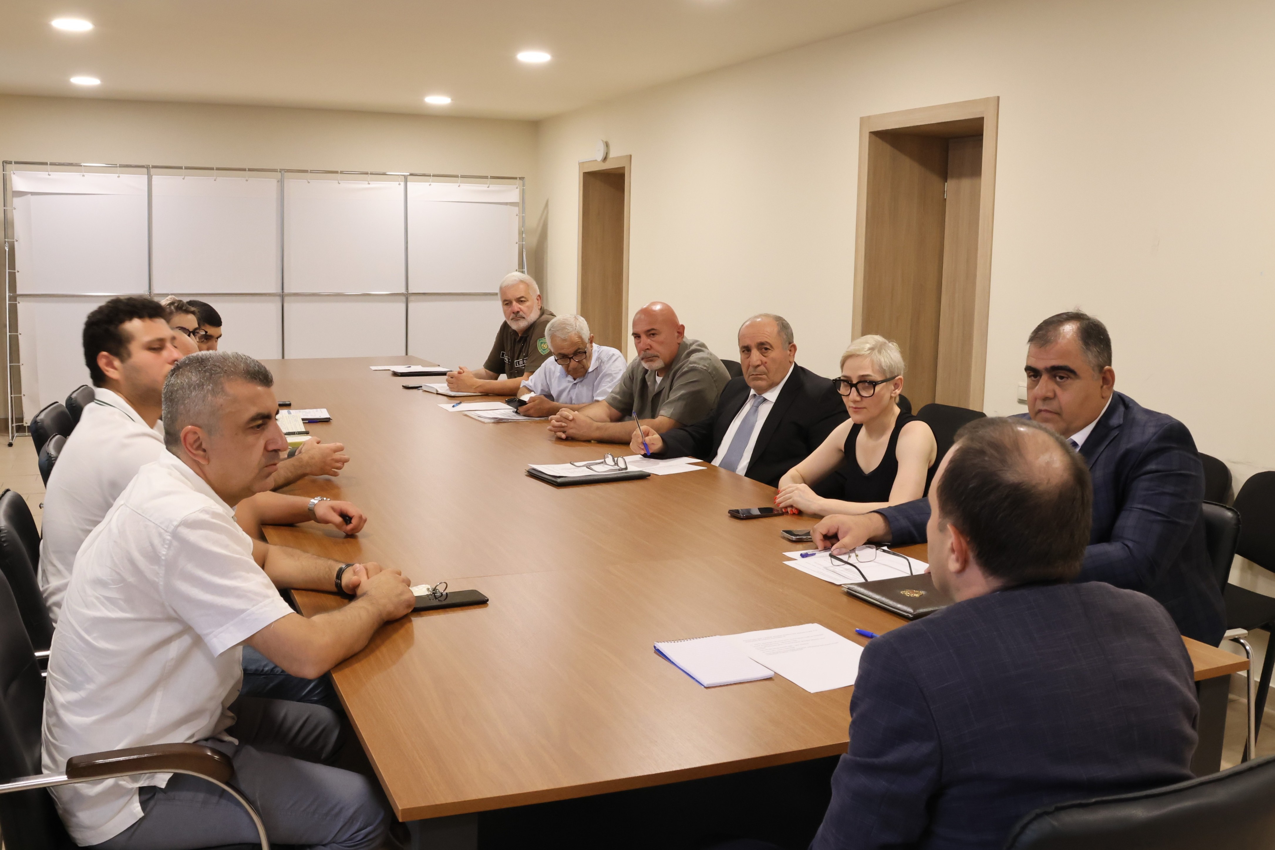 քննարկում